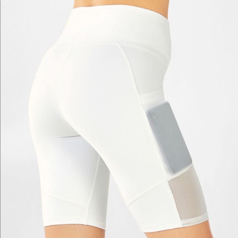 NWT fabletics pocket bike shorts